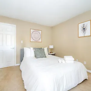 https://viagem-charlotte-bright-2br-w-gympoolparking.1sthotelscharlotte.com