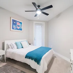 https://luxury-dilworth-1br-gym-balcony-free-parking.1sthotelscharlotte.com